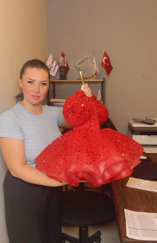 Elegant Red Crew-Neck Dress with Chic Cutout Accent