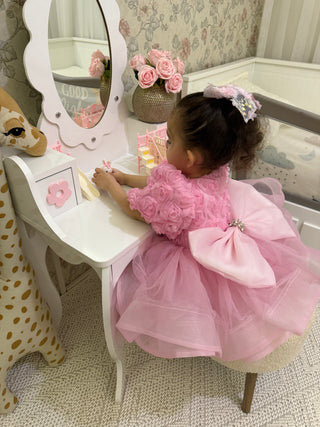 Perla Pink Girls’ Evening Dress with Closed V-Neck and Rose Organza Detail